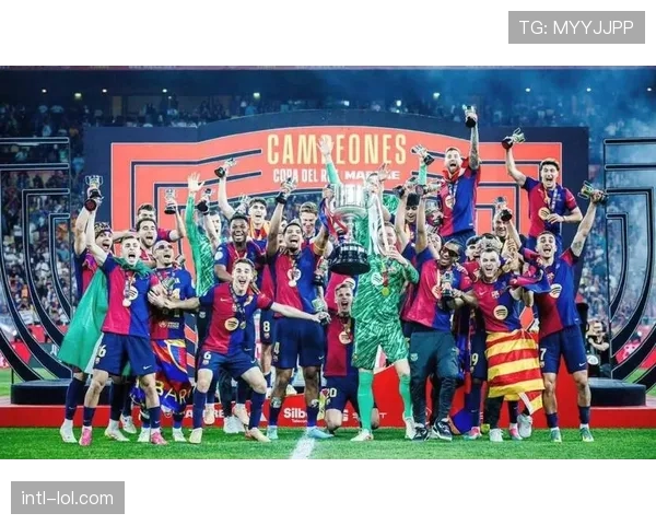 比利亚雷亚尔与马竞分列三四位,占据欧冠席位